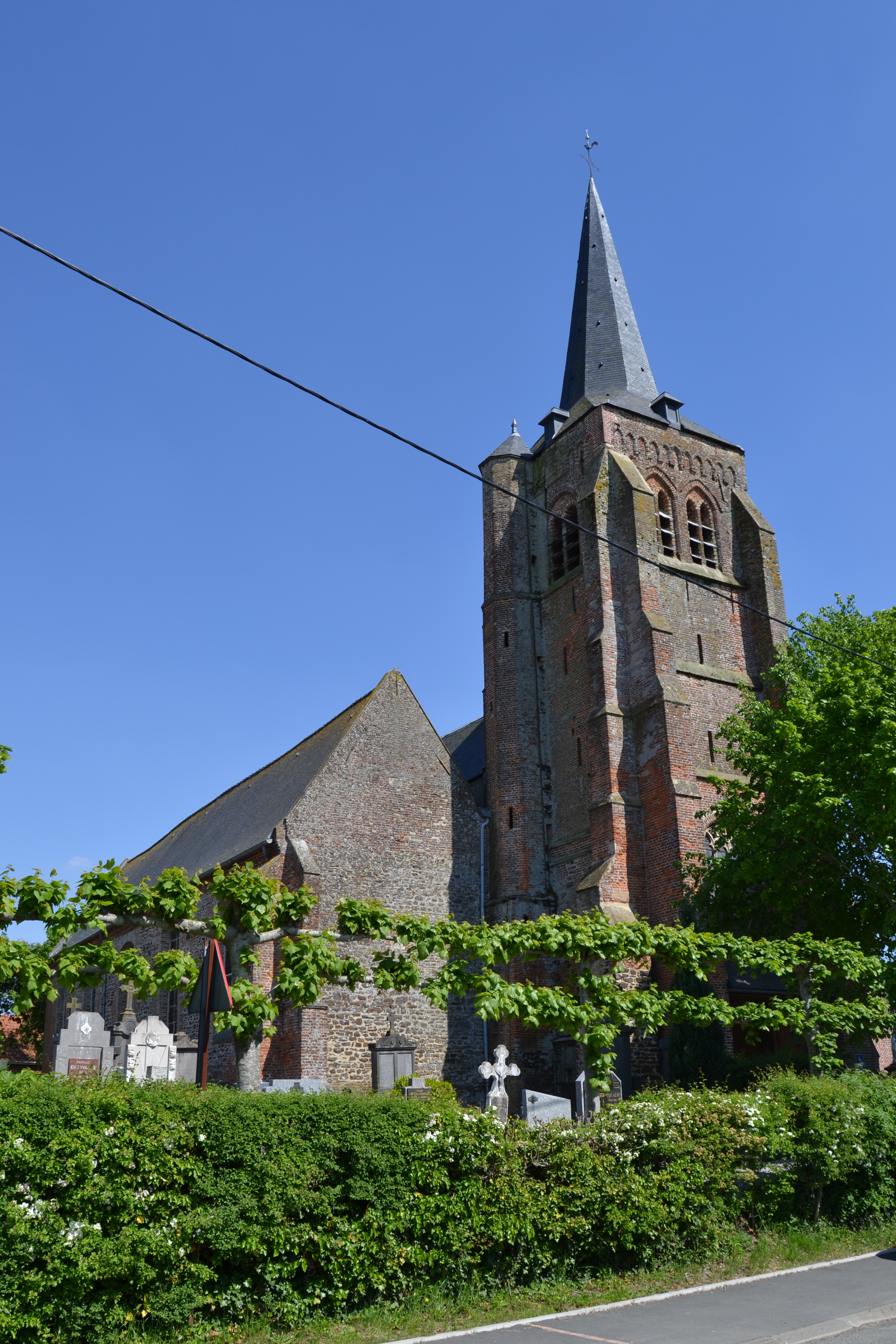 Église Saint-Jean-Baptiste d’Oudezeele